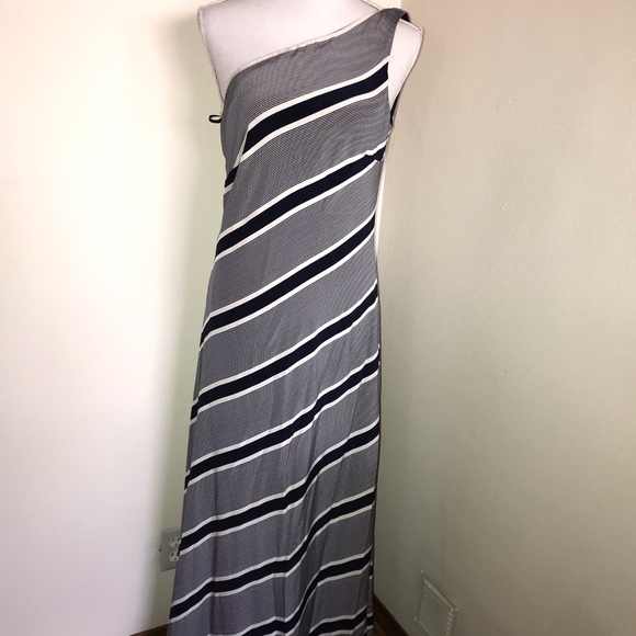 Lauren Ralph Lauren Dresses & Skirts - ♥️LAUREN Off Shldr Silk Nvy/Wht diagonal stripe 12